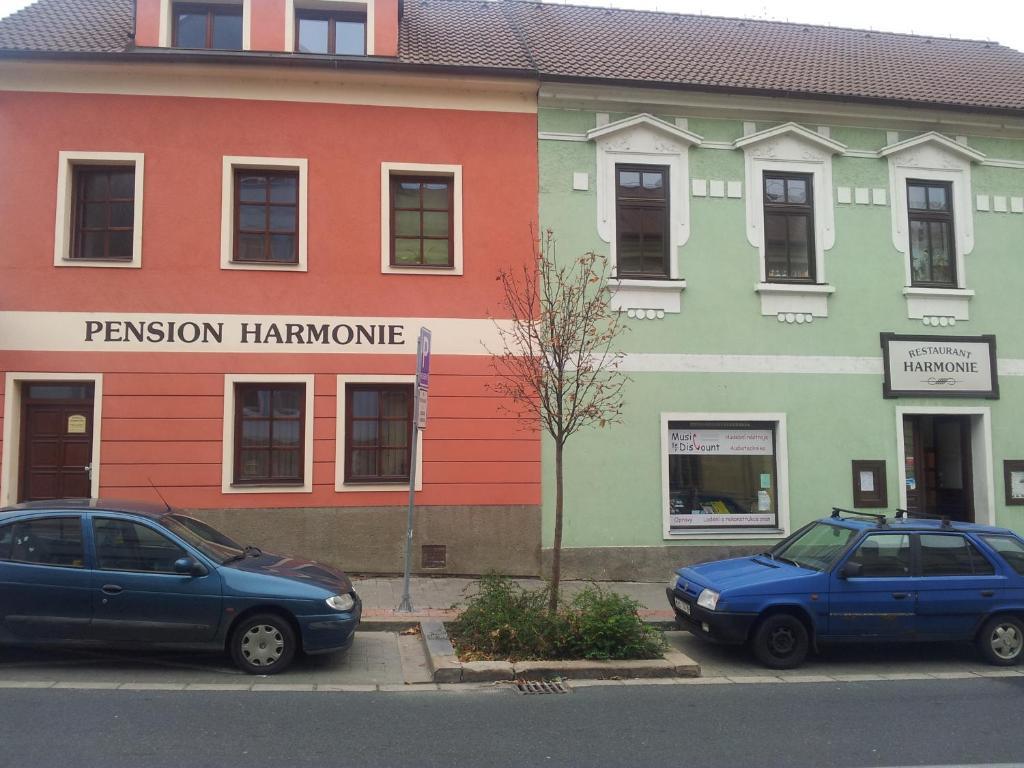 Pension Harmonie Kolín Extérieur photo