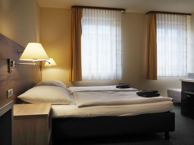 Pension Harmonie Kolín Extérieur photo