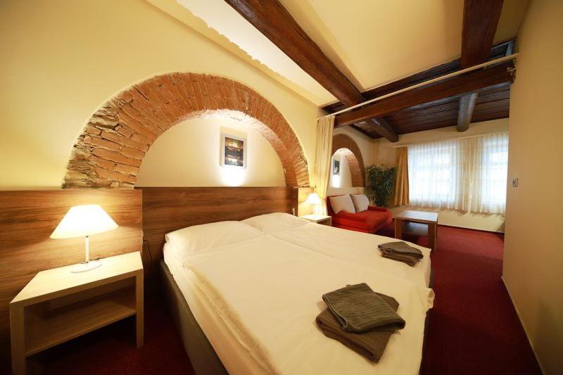 Pension Harmonie Kolín Extérieur photo